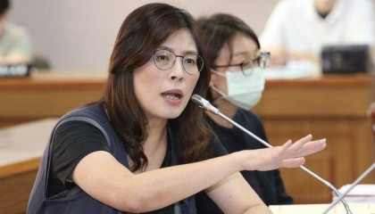 国民党新主席郑丽文，能在马英九基础上继续推进统一吗？