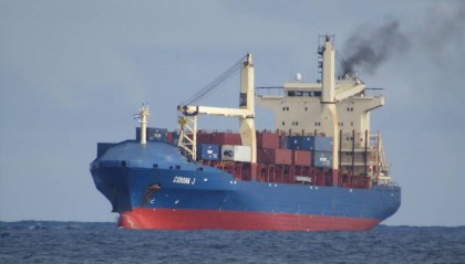 互降关税后，中国至美国集装箱运输预订量飙升近300%