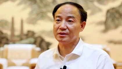 操学诚，职务调整