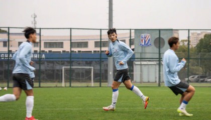 国足怎么办？申花官方确认蒋圣龙骨折 两轮连伤两大中卫