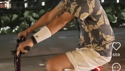 马云骑车夜游西湖，网友晒同款自行车，售价1.85万元