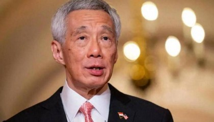 李显龙“打破沉默”，对中美关税战表态，新加坡的好日子到头了？