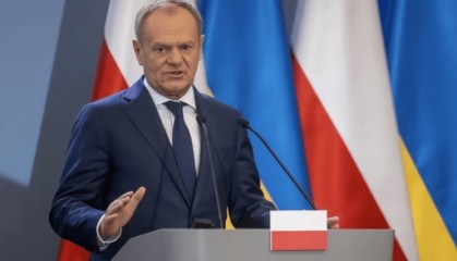 波兰态度又变，中欧班列未恢复，中国货轮将试航北极航道，美国又失去一张重要底牌