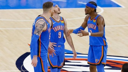 本赛季雷霆面对东部球队30胜3负 总决赛仅落后1分53秒