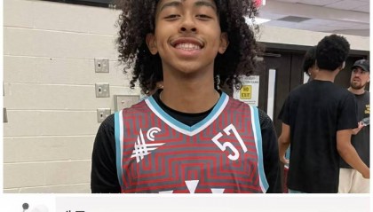 17岁混血后卫在中国篮协注册 国籍操作与谷爱凌类似