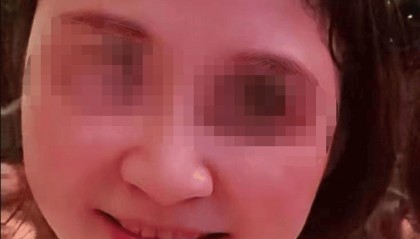 女校长涉嫌诈骗数千万后跳江身亡，29人起诉其父等三被告案于今日二审开庭