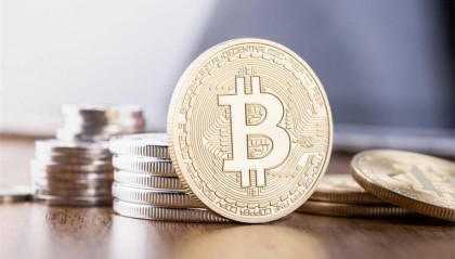 比特币价格再度“闪崩”，跌破55000美元！超8万人爆仓，爆仓金额超15亿元【附加密货币行业现状分析】