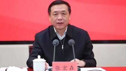 铁凝不再兼任，张宏森当选中国作协主席