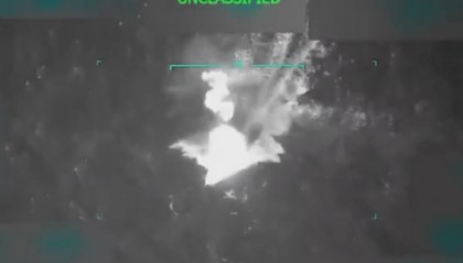 特朗普下令开火，引发巨大争议