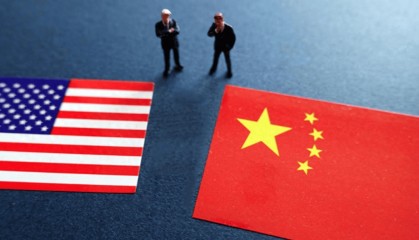 中美对决，首个冤大头自投罗网，中国杀鸡儆猴，3个危险信号曝光