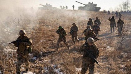 拿下乌克兰八个州？普京一声令下：俄乌边境100公里或发生异动