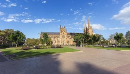 澳洲留学重修不过转学去foundation申硕怎么办？