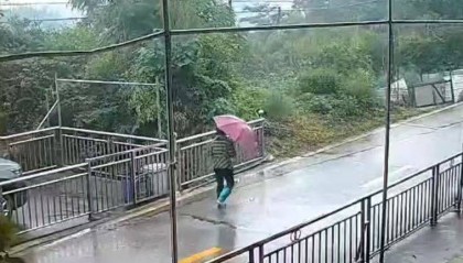 “山上都是吃的！”浏阳74岁老人走失6日奇迹生还！家人：找到时她还提醒我们别滑了