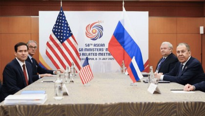 俄外长谈与美国务卿会面： 重申乌克兰问题俄方立场