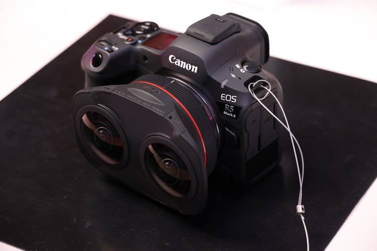 十字对焦、堆栈传感器 佳能EOS R5 Mark II、R1性能飙升、价格还有惊喜