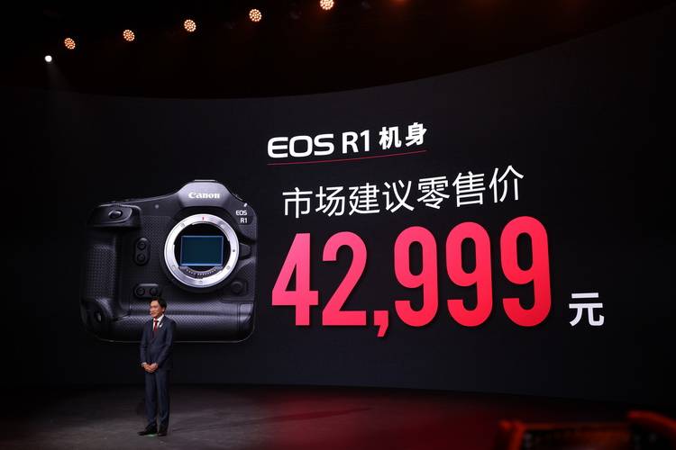 十字对焦、堆栈传感器 佳能EOS R5 Mark II、R1性能飙升、价格还有惊喜