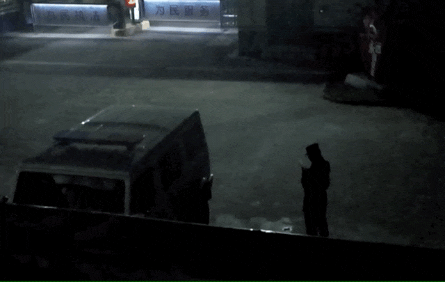 “看到妈妈46个未接来电,心像被重锤击中”