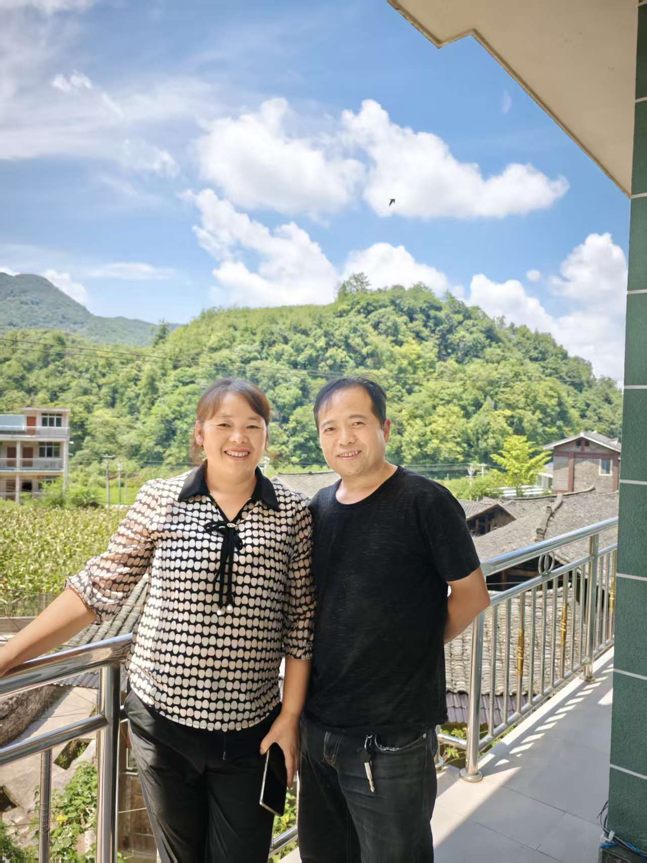 那个让老师骄傲的“调皮”班级!30年同学聚会,还伴有一封来自贵州的感谢信