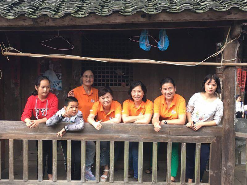 那个让老师骄傲的“调皮”班级!30年同学聚会,还伴有一封来自贵州的感谢信