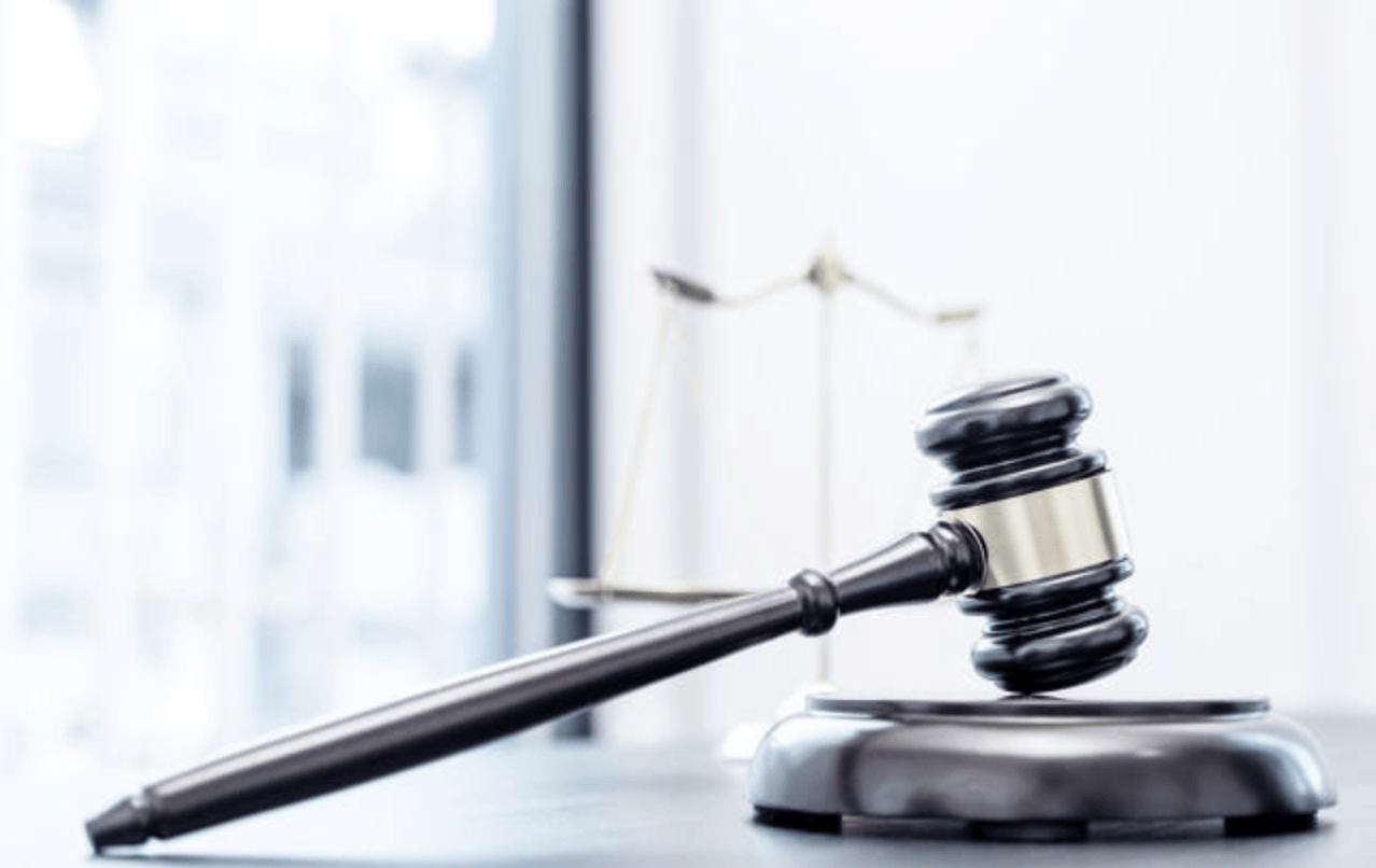 14岁女生与家人争吵后从18楼跳下身亡,父母起诉物业、消防等索赔60万元被驳回