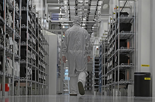 法庭文件曝光:美国曾施压荷兰,想要豁免中国籍CEO必须换