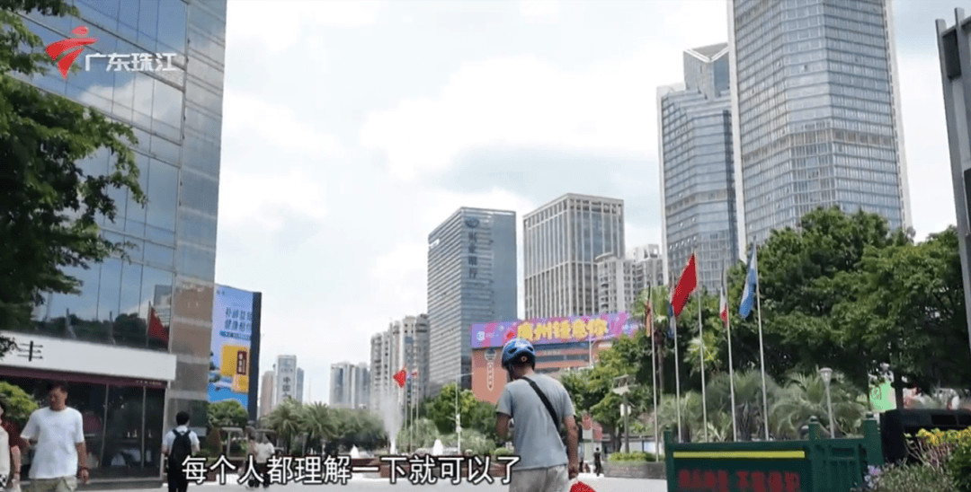 882 ▏告别“与时间赛跑!”三大外卖平台宣布:试点取消骑手超时罚款→