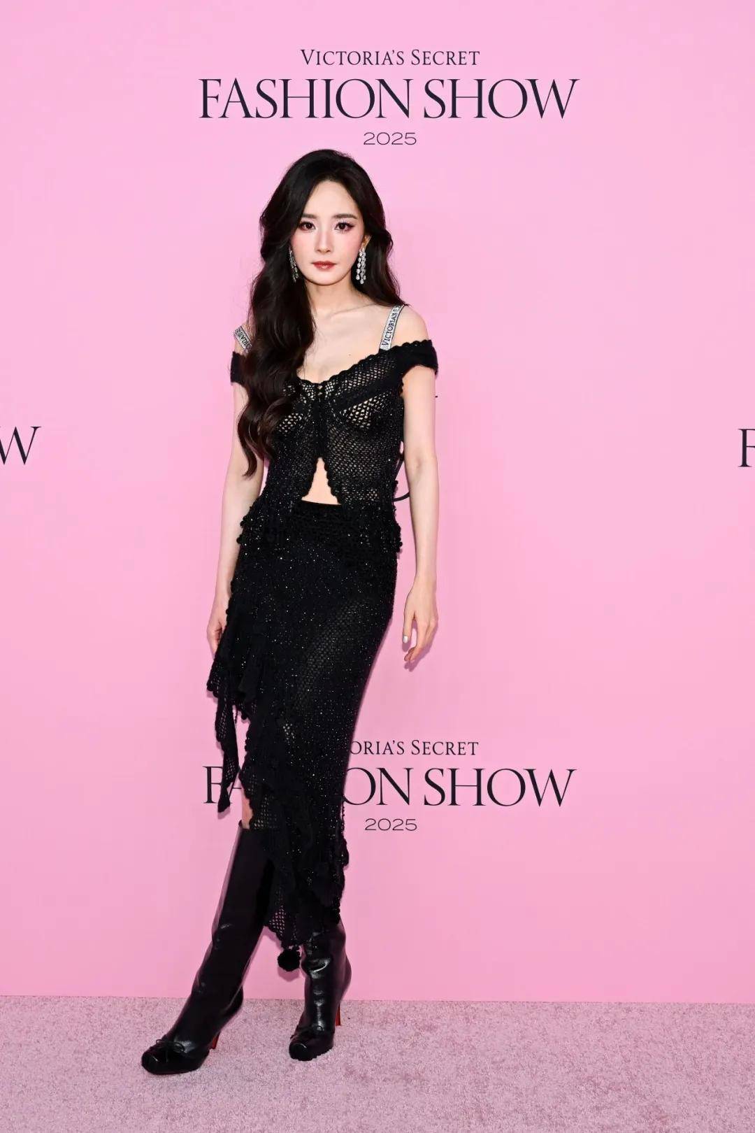 超模均龄30+、不要性感要多元,维秘秀还有新鲜感吗?