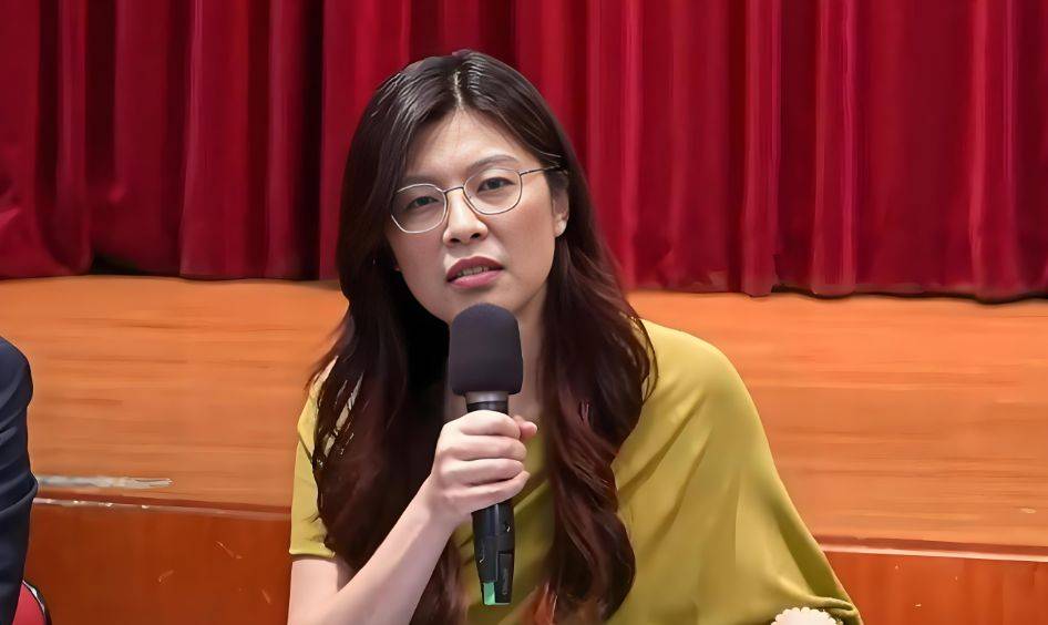 郑丽文当选国民党主席,台湾可能迎来统一