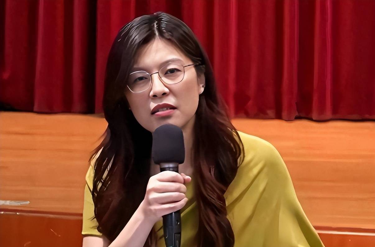 果然没让大陆失望,郑丽文团队人员确定,其中一人能让赖清德胆颤