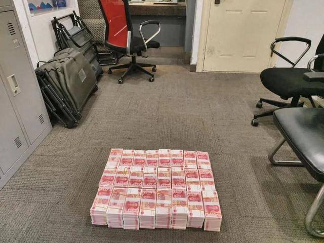 台州女子取240万现金“给外甥当彩礼”，外甥：根本没有对象也没订婚，完全不知道这回事